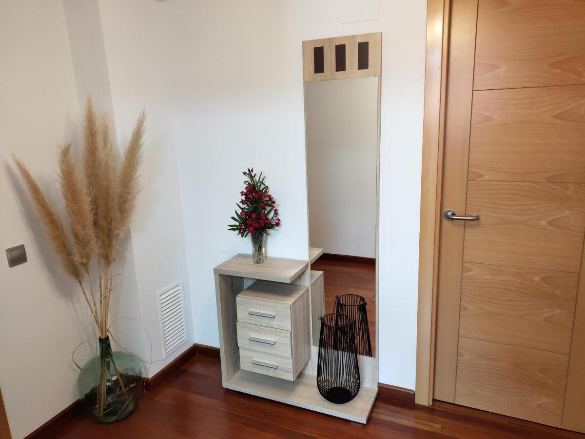 Apartamento Plaza De La Iglesia Deltebre Exteriör bild