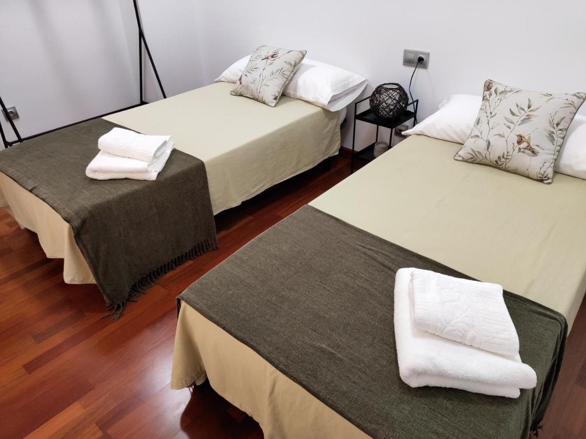Apartamento Plaza De La Iglesia Deltebre Exteriör bild