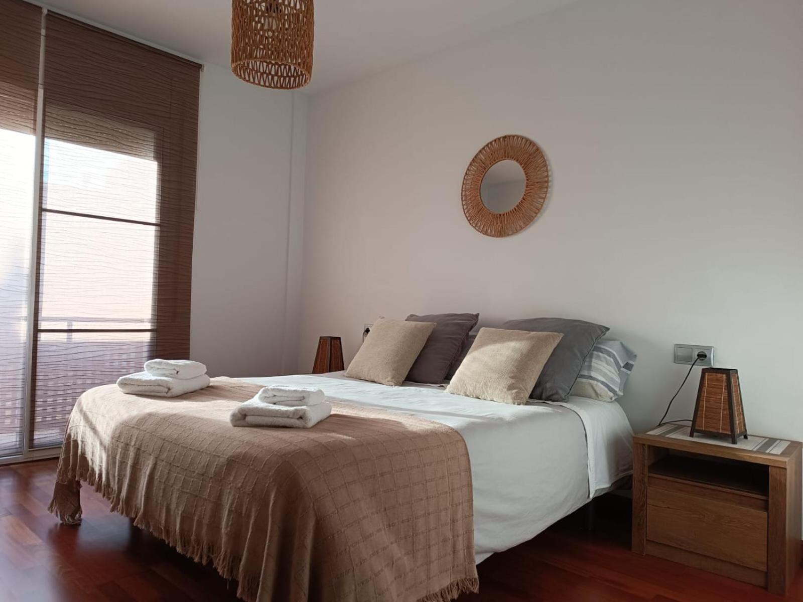 Apartamento Plaza De La Iglesia Deltebre Exteriör bild